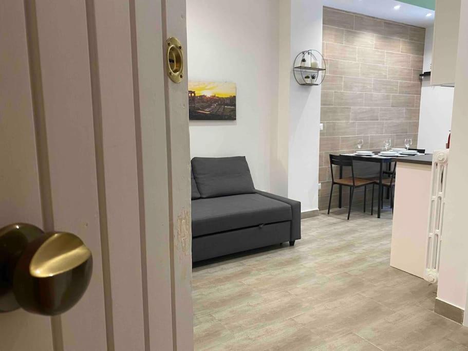 La Casa Di Marco Polo Apartment โรม ภายนอก รูปภาพ